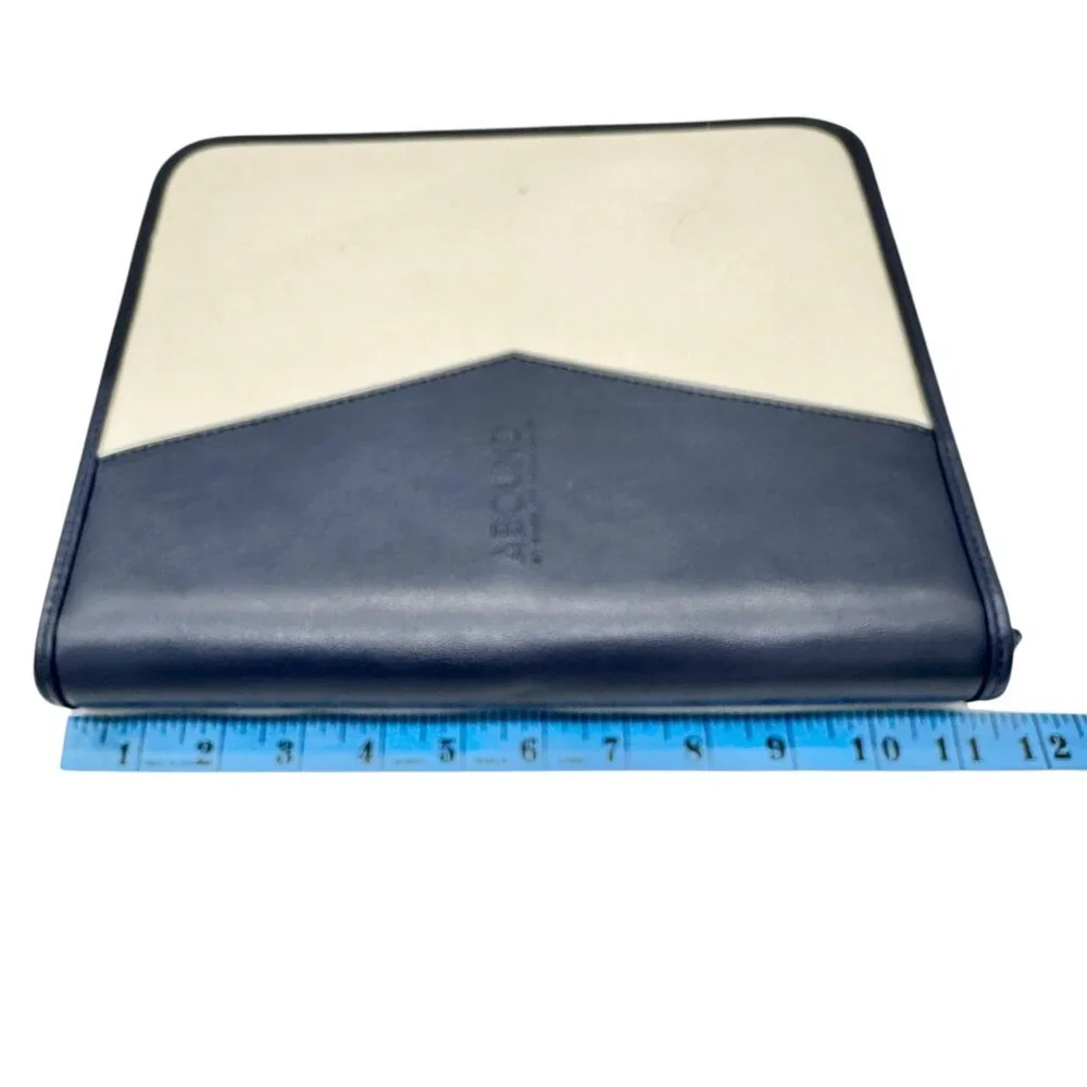 Abound By Marriott Vacations Navy Cream Travel Organizer Binder Zipper Closure
